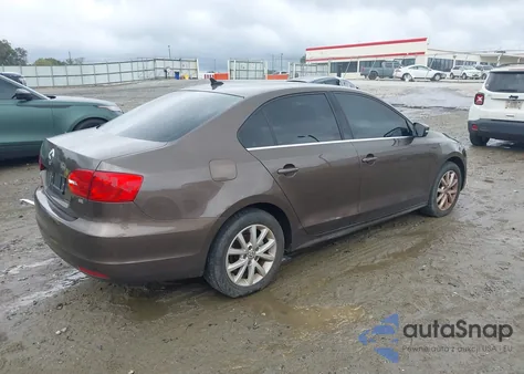 2014 Volkswagen Jetta 1.8T Se from USA, damaged, VIN 3VWD17AJDEM393580